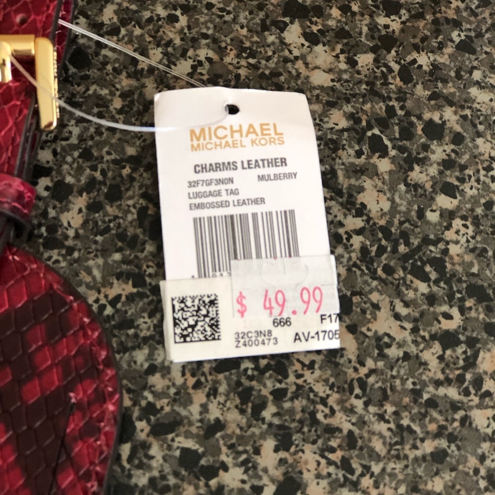 Authentic NWT Micheal Kors luggage Tag - Picture 4 of 5